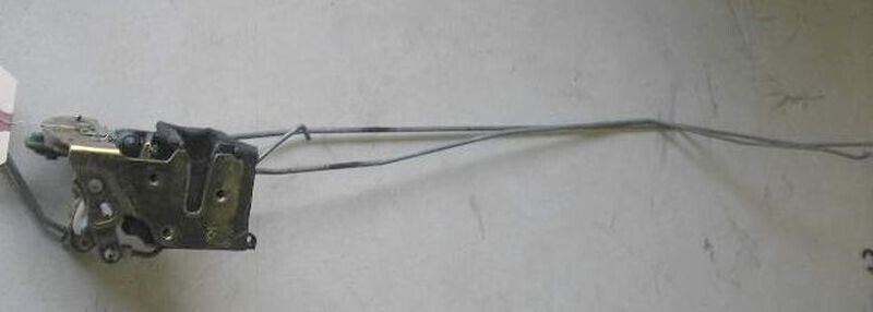 2001 Daewoo Lanos Right Front Door Latch - $6.88