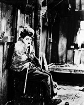 Charlie Chaplin Classic As Tramp Pose B&amp;W 16x20 Canvas Giclee - $69.99