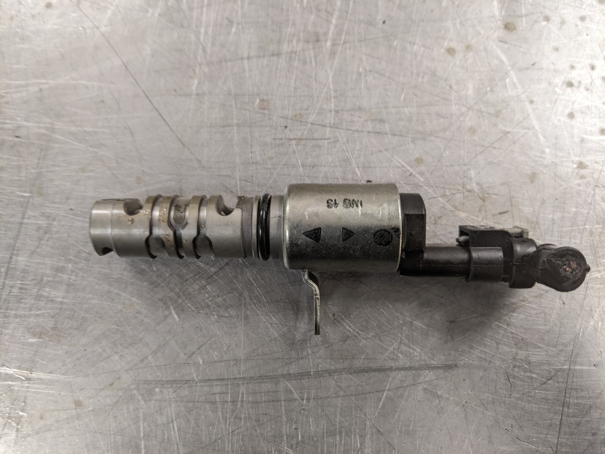 Variable Valve Timing Solenoid For 16-18 Volkswagen Jetta  1.4 04E906455D - $20.74