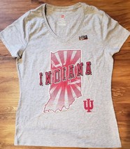 Hanes ~ Indiana Hoosiers ~ V-Neck ~ Gray Color ~ T-Shirt ~ Women&#39;s Size Medium - £11.95 GBP