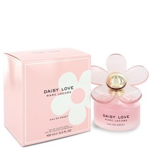 Daisy Love Eau So Sweet by Marc Jacobs Eau De Toilette Spray 3.3 oz - £84.53 GBP