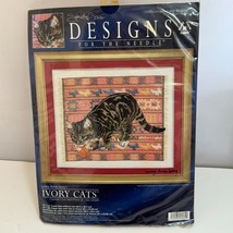 Designs for Needle Counted Cross Stitch Kit Lesley Ann Ivory Cats #5605 1997 NEW - £14.76 GBP