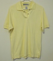 Womens Extreme NWT Yellow Short Sleeve Polo Shirt Size Medium - $14.95