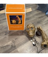 Zombie Ground Breaker Halloween Blow Mold Light Holding A Beating Heart - €38,88 EUR