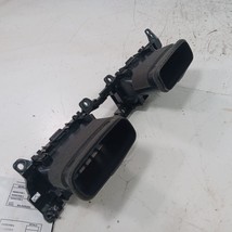 Toyota Corolla Dash Air Vent Center Middle  2016 2015 2014 - $109.94