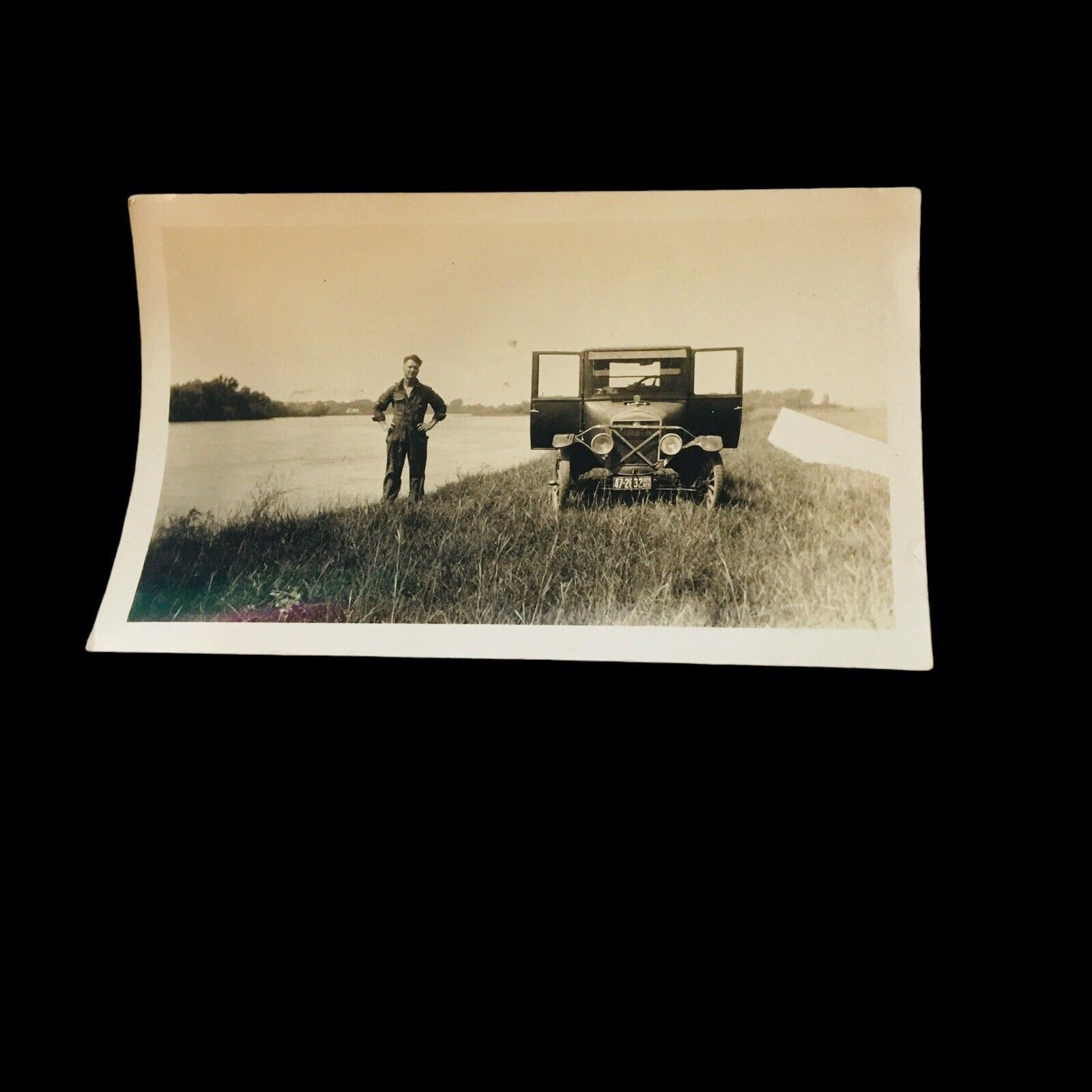Old Photo Truck 1920&#39;s License Plate Snapshot Rural Man Water Field 4.5&quot;... - $42.70