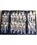 PRESIDENTS COMMEMORATIVE SPOON COLLECTION - 33 PIECES - OPEN BOX - $638.54 MXN