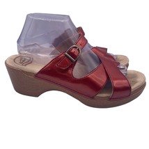 Dansko Sela Crinkle Patent Leather Heels Wedge Sandals Red Womens 41 10.5 11 - $49.49