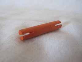 1977 Tinkertoy set #5150 part: 1&quot; Orange Wood Slotted-end Dow Stick - £1.16 GBP