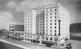 Daniel Boone Hotel Charleston West Virginia 1945 postcard - £5.04 GBP
