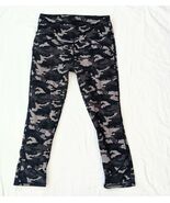 Fabletics POWERHOLD Camouflage Leggings Cropped Size XS Excellent Condition - $124.10 MXN