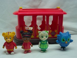 Daniel Tiger&#39;s Neighborhood Charaters &amp; Trolley 5&quot; Plastic Toy Figures Set - £19.41 GBP