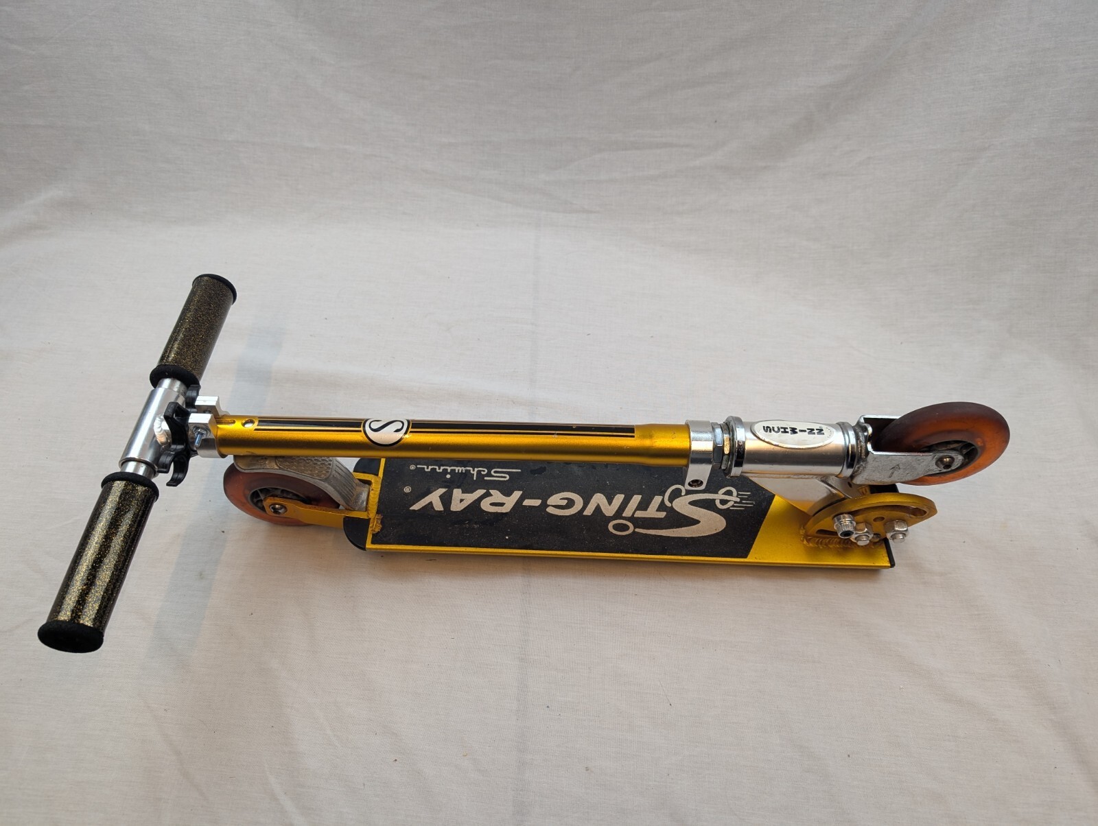 Vintage Schwinn Sting-Ray  Scooter  Foldable Gold #121273 - $29.69