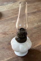 RARE Antique Mini Junior Oil Lamp Milk Glass 6.5 inches Rare Htf - $342.71 MXN