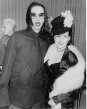 Marilyn Manson Dita Von Teese Fur 8x10 photo G8517 - £7.82 GBP