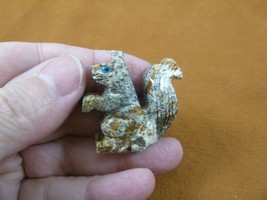 Y-SQU-13) Little Gray White Squirrel Stone Carving Soapstone Peru Love Squirrels - £6.75 GBP