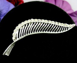 Rhinestone Leaf Feather Pin Vintage Sleek Brooch Openwork Lines Silvertone 3&quot; - $16.99