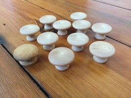 Lot of 11 Unfinished Round Maplle Wood Wooden Drawer Pulls Knobs 3.25cm - £16.01 GBP