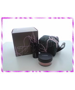 NIB RARE MAC Novel Twist Collection: Brush and holder Set 181SE+Pigment - $34.99