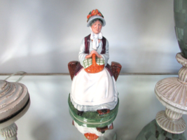 ROYAL DOULTON HN 2728 REST AWHILE LADY SITTING  FIGURINE ENGLAND 1980 8.25&quot; - £35.57 GBP