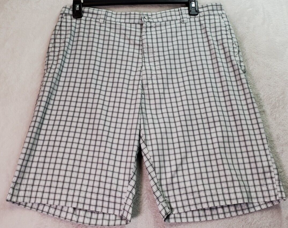 Primary image for Callaway Shorts Mens Size 36 Gray Plaid Polyester Pockets Flat Front Medium Wash