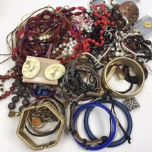 Costume Jewelry Lot 3+ Lbs Pounds Vintage To Now Wear Repair Craft Harvest retro - £31.34 GBP