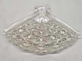 Vintage AVON 5&quot; DAISY &amp; BUTTON Fan Tray Glass Trinket Vanity Dresser Dish - $9.98