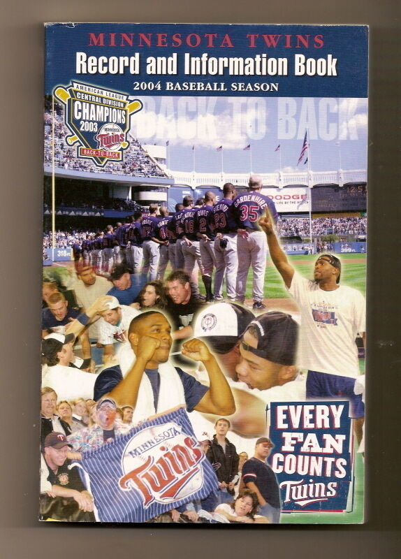 Primary image for 2004 Minnesota Twins Media Guide Torii Hunter MLB Baseball