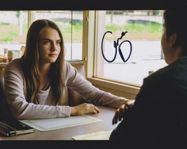 Cara Delevingne Autographed &quot;Paper Towns&quot; Glossy 8x10 Photo - COA Holograms - £31.69 GBP
