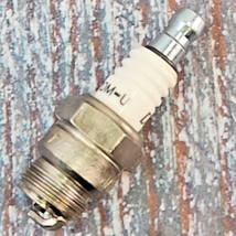 10x Denso T20M-U 6039 Nickel Spark Plug For Lawn Garden Replaces 067600-... - €31,04 EUR