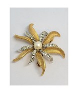 Vtg Judy Lee Signed Clear Rhinestone Faux Pearl Star Flower 2 Tone Brooc... - $41.01 CAD
