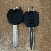 99-06 GM GMC Spare Key Blanks w/Logo Set of 2 Non-chipped Yukon Sierra Envoy - £31.35 GBP