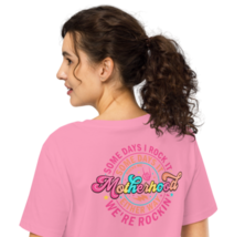 Women’s Organic Ribbed Neck T-Shirt – Retro Motherhood Mama Back Bubble ... - $1,046.81 MXN