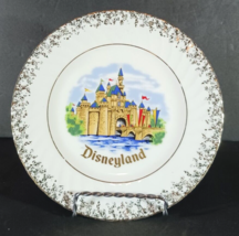 Vintage DISNEYLAND Castle 6.5&quot; Plate Souvenir Walt Disney Japan - $9.10 CAD