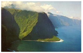 Molokai along the north shore Hawaii Postcard Posted 1971 - £5.30 GBP
