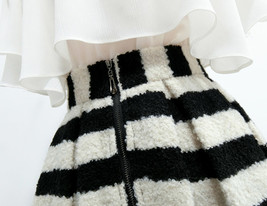 Black White Striped Pleated Midi Skirt Winter Women Plus Size Wool Pleated Skirt image 7