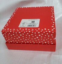 Wondershop Gift Box White/Red Size 6"x6" Christmas  image 4