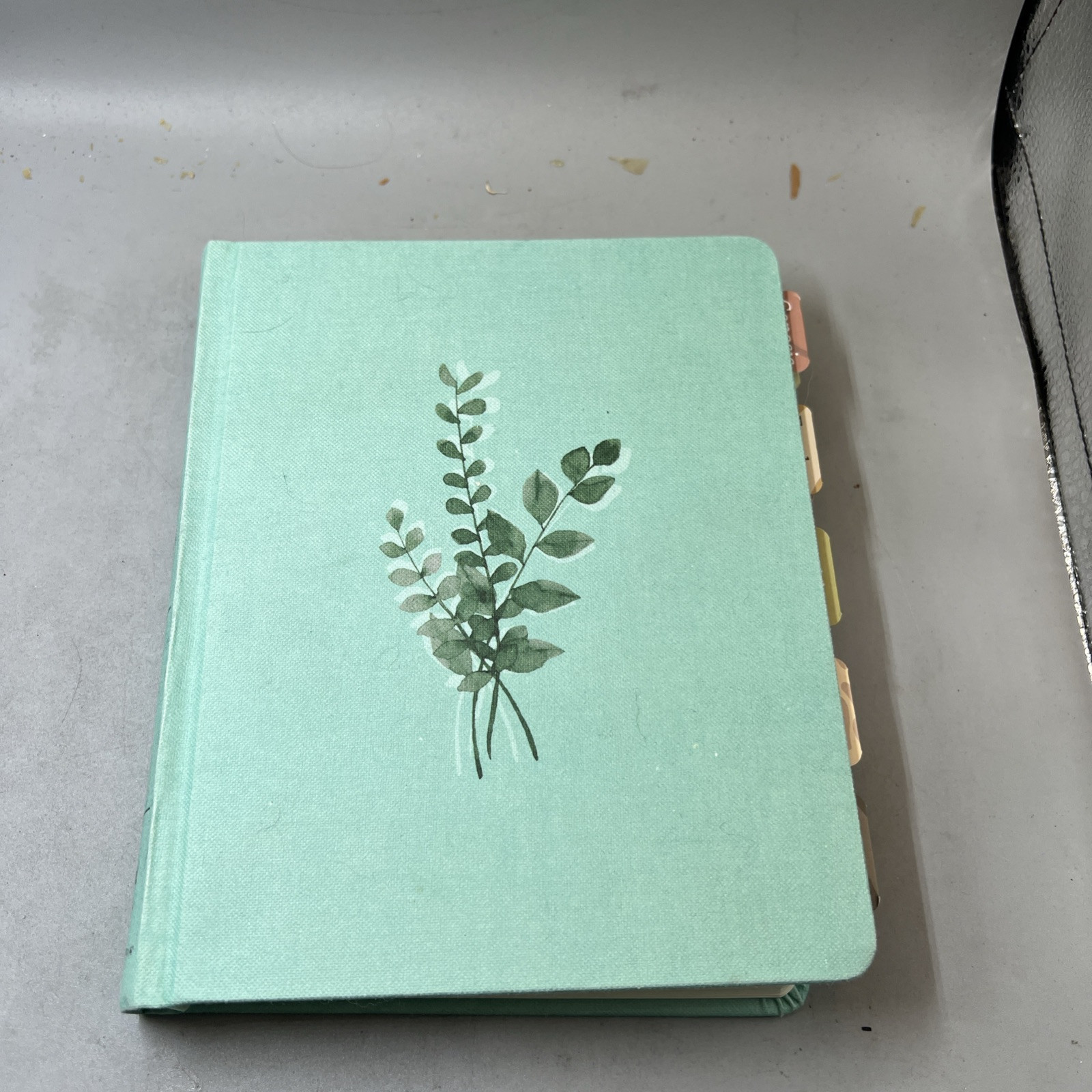 NIV Journal the Word Bible, Double-Column, Cloth over Board, Red Letter Edition, Item image 2