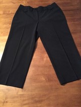 White House Black Market Women&#39;s Pants Legacy Black Cropped Pants Size 8 - $30.94