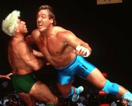 Ric Flair Vs Kevin Greene 8X10 Photo Wrestling Picture Wwf - £3.90 GBP