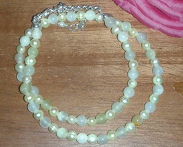 Stunning White Onyx And Pearls Necklace - £55.29 GBP
