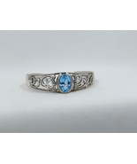 Oval Blue Topaz Sterling Silver Cuff - €158,60 EUR