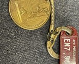 Vintage Sikeston Motor Bank Missouri Key Chain W/ 1965 DAV Tag - £7.14 GBP