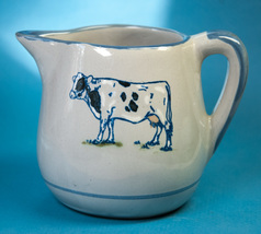 Louisville Stoneware 16-oz Guernsey Cow Pitcher Milk Jug Farmhouse Chic Kentucky - £23.98 GBP