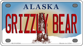 Grizzly Bear Alaska State Novelty Mini Metal License Plate Tag - £11.72 GBP