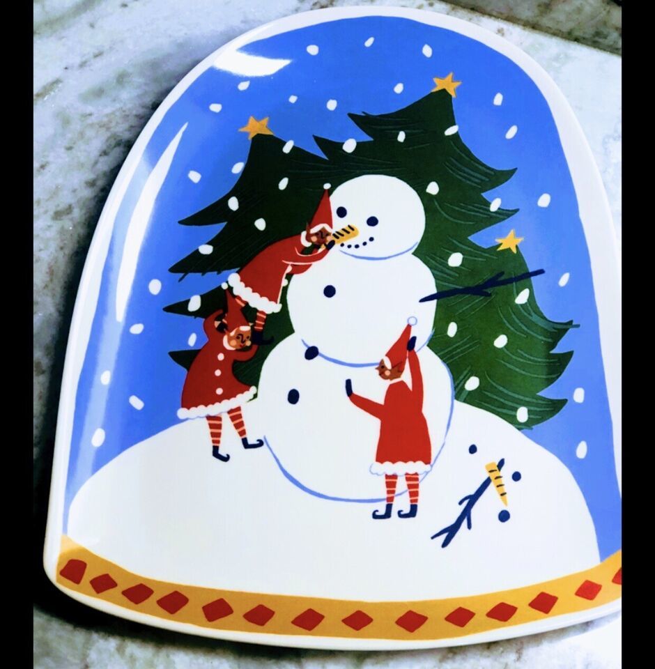 Target-Wondershop Christmas Figural Cookie Snowman Plate. BPA Free - $13.74