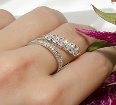 0.45 Carat Simulated Marquise CUT Ivy Cocktail RING White Gold Plated SI... - $573.84 MXN
