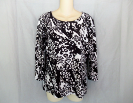 JM Collection top  tee PM black white print 3/4 sleeves scoop neck classic style - £10.30 GBP