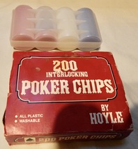 Poker Chips By Hoyle Plastic &amp; Washable Used Old Set 278V - £7.60 GBP