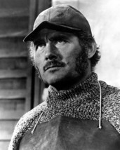 Robert Shaw in sweater &amp; fishing apron as Quint from Jaws 8x10 inch photo - £7.67 GBP
